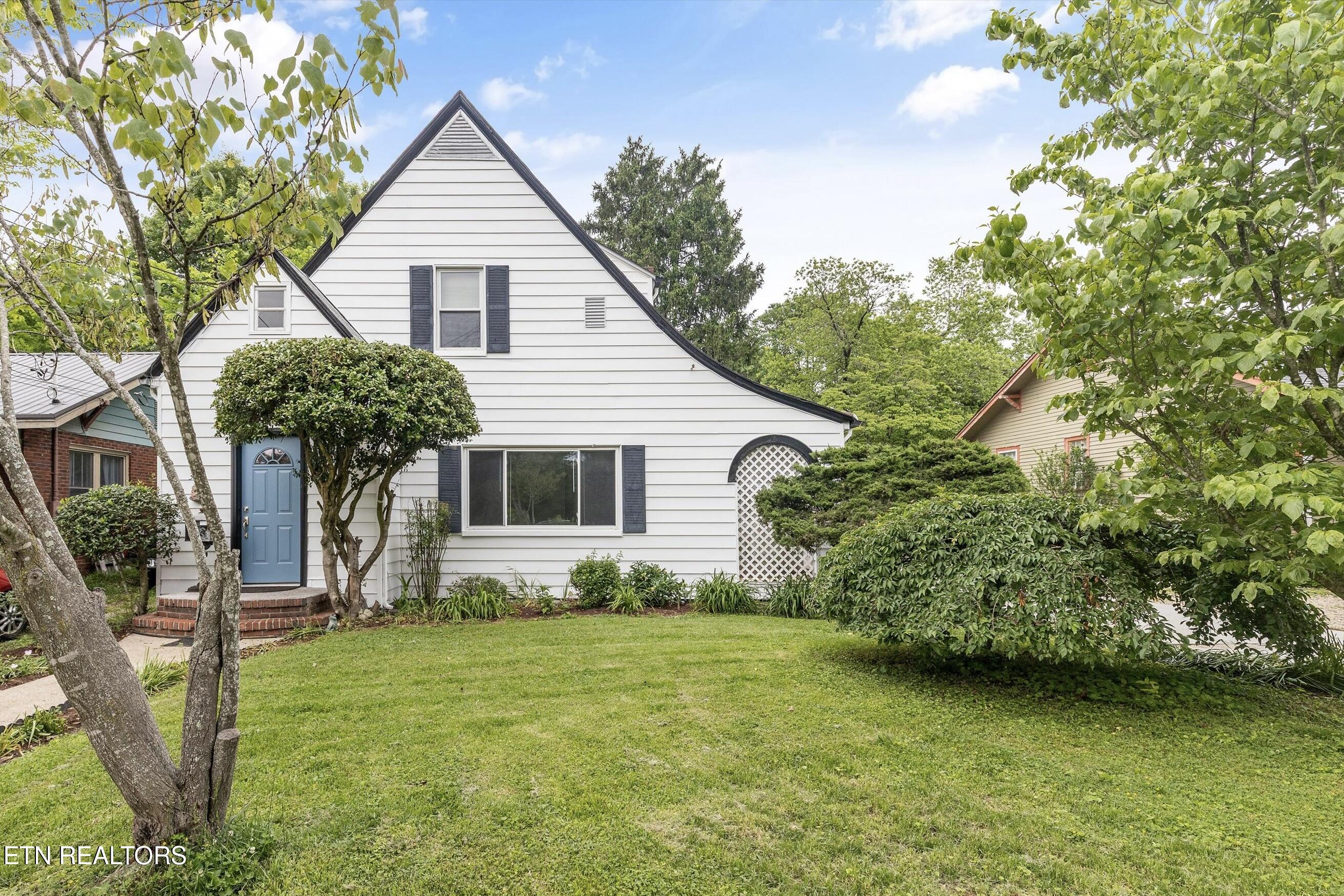 Photos of 3114 Fairview St Knoxville TN 37917