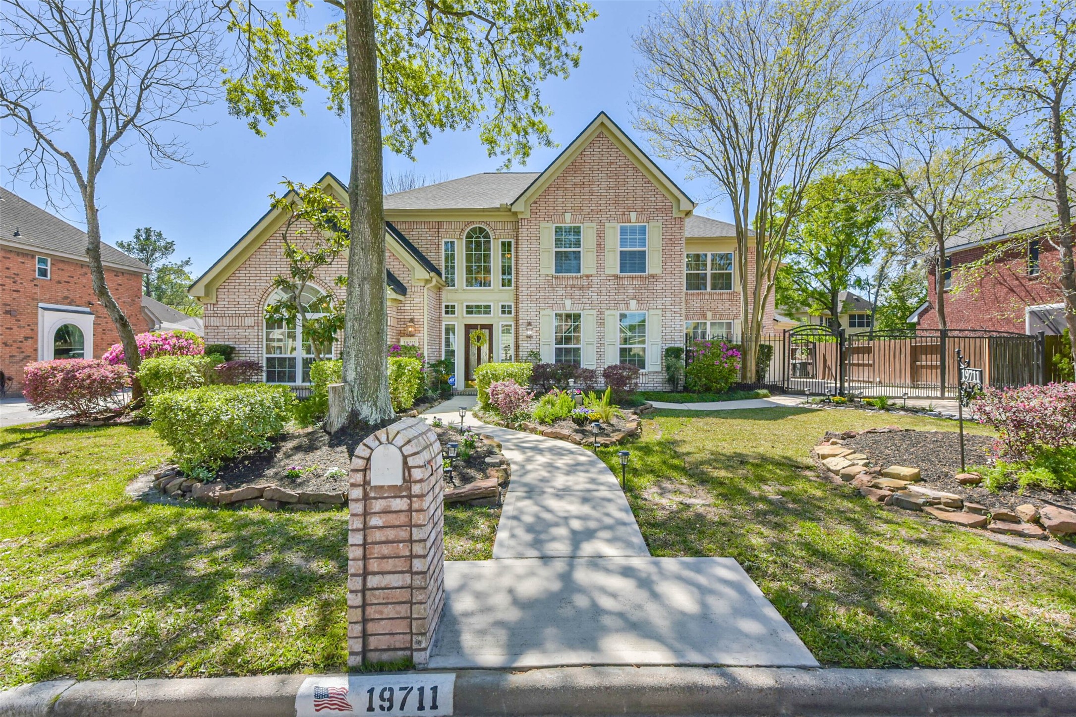 Photos of 19711 Wood Walk Ln Humble TX 77346