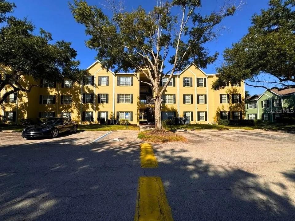 Photos of 2019 Dixie Belle Dr Unit 2019L Orlando FL 32812
