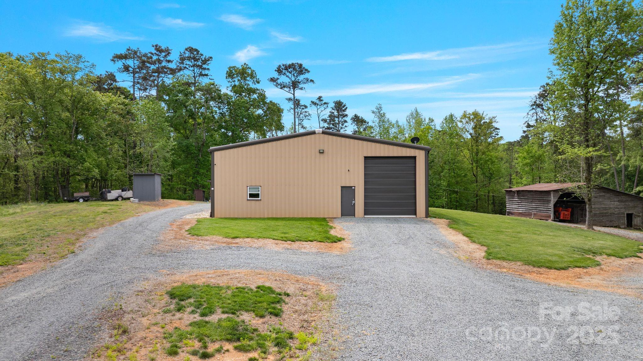 Photos of 10016 Morgan Mill Rd Monroe NC 28110