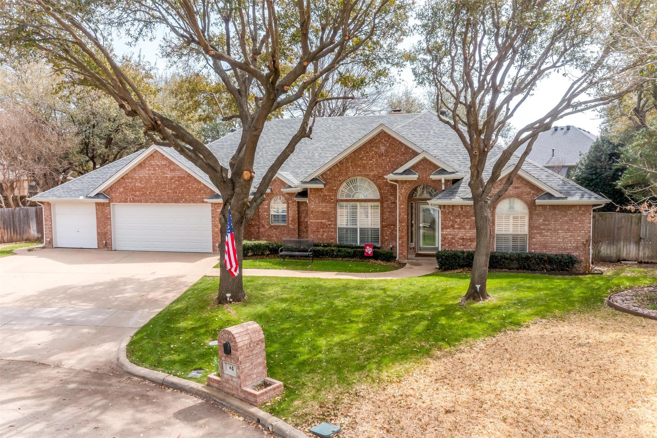 Photos of 4 Velvet Ct Mansfield TX 76063