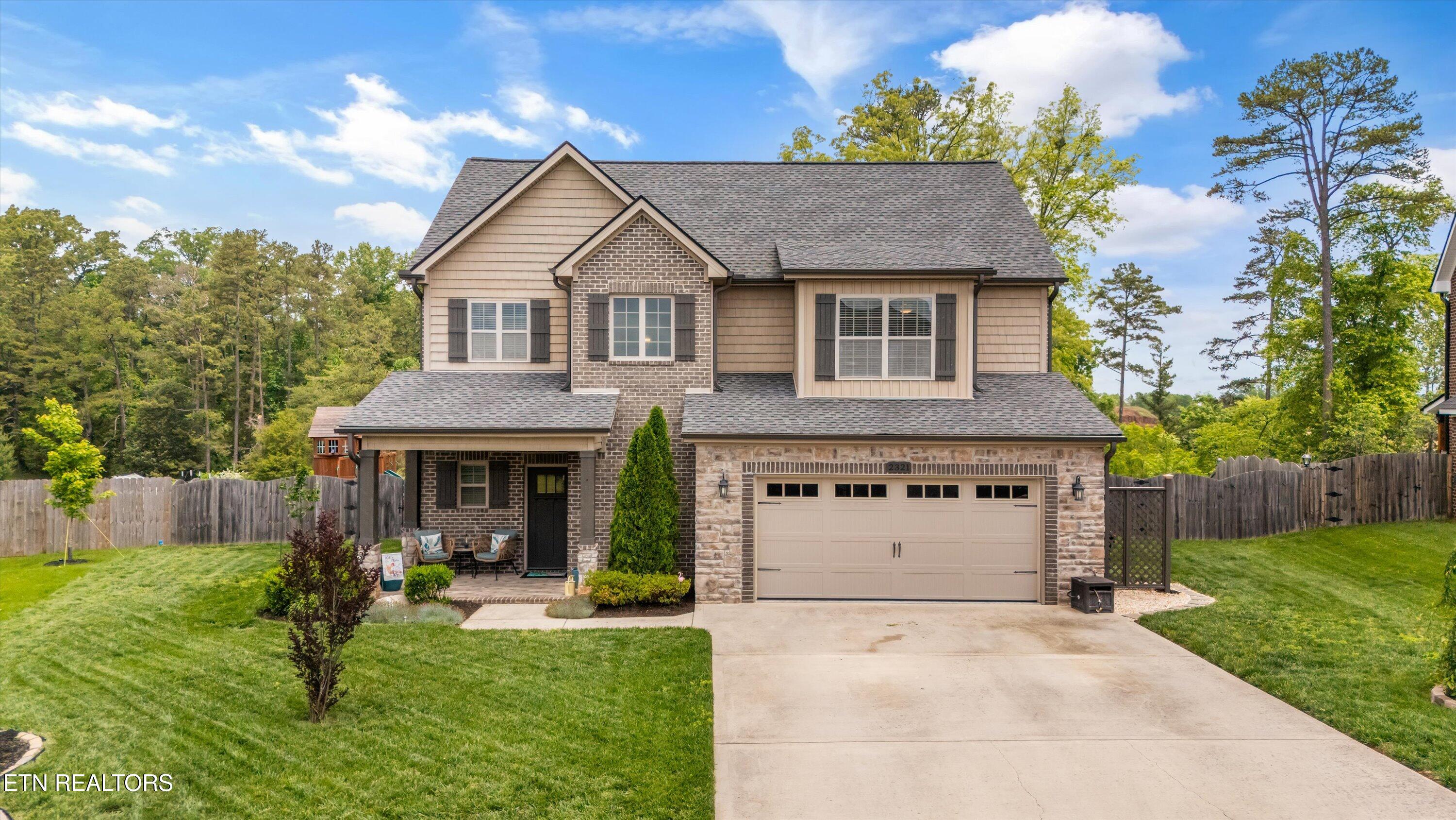 Photos of 2321 Hickory Crest Ln Knoxville TN 37932