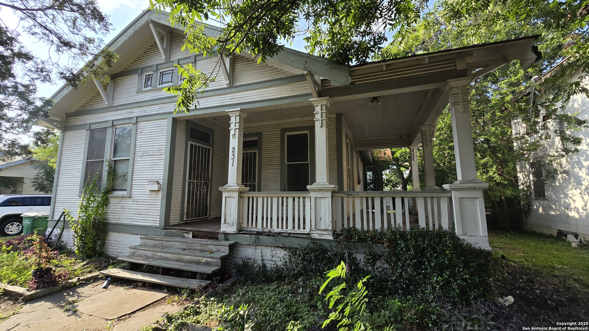 Photos of 231 Wilkens Ave San Antonio TX 78210