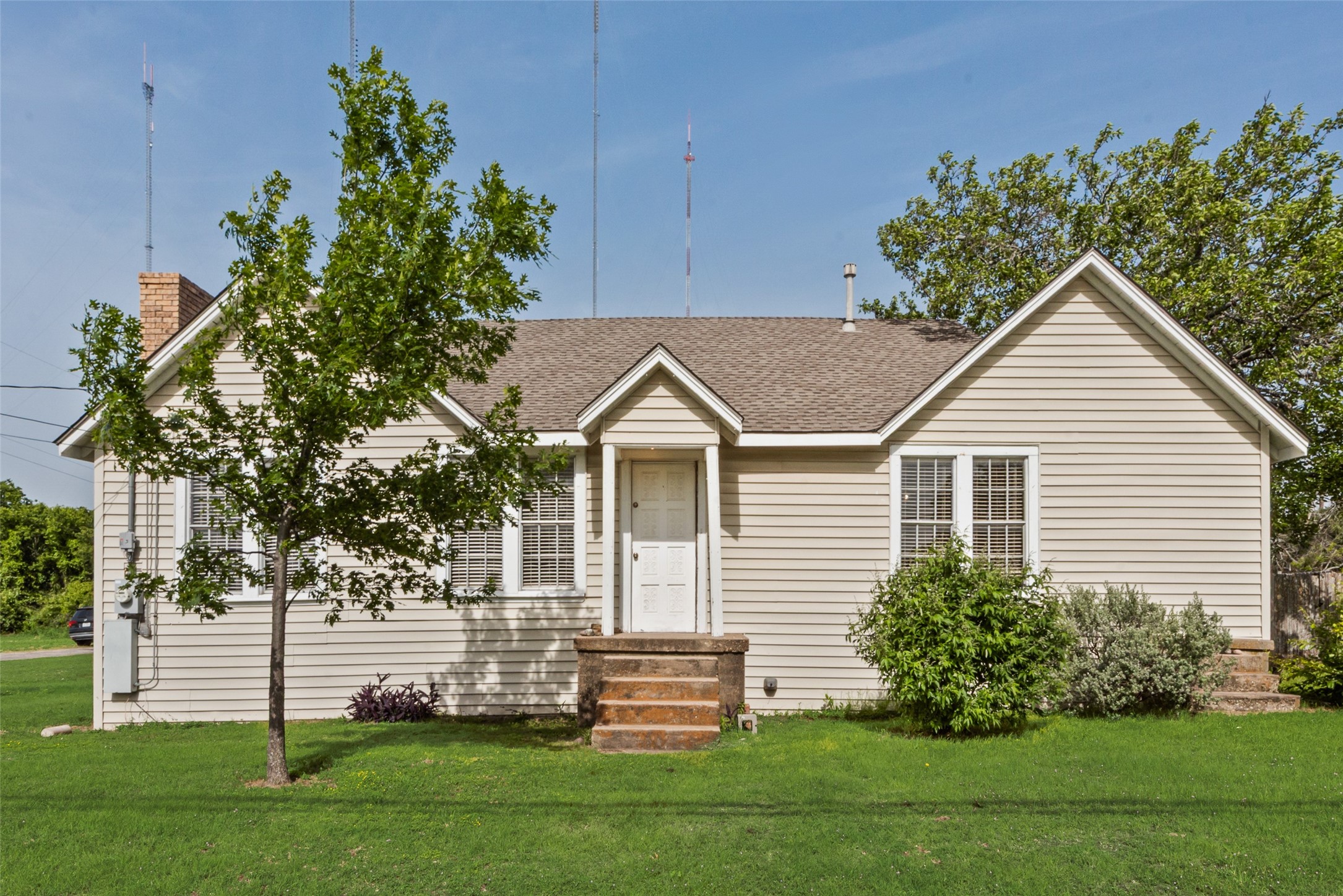 Photos of 106 Ramsey St Cedar Hill TX 75104