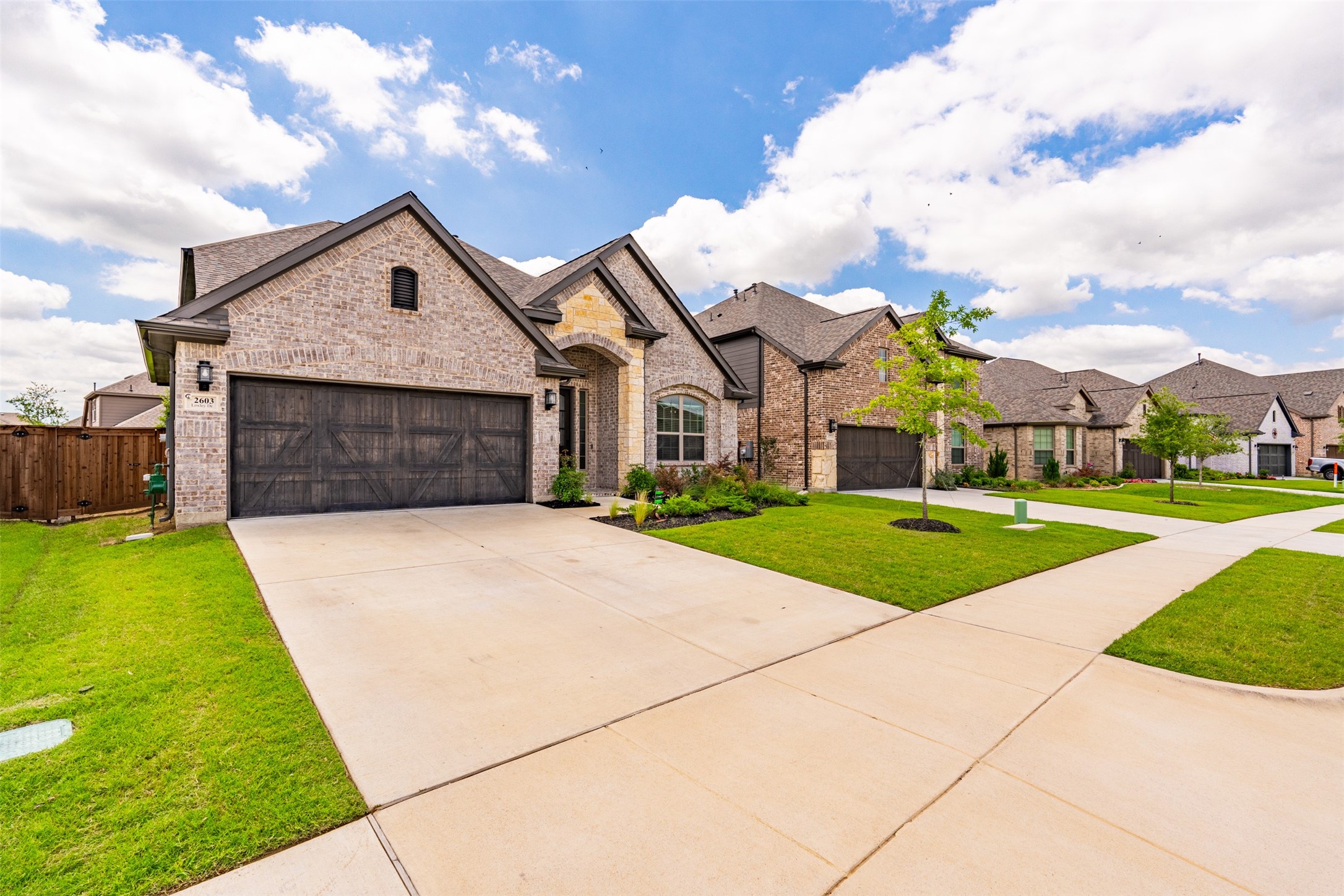 Photos of 2603 Loxley Dr Venus TX 76084