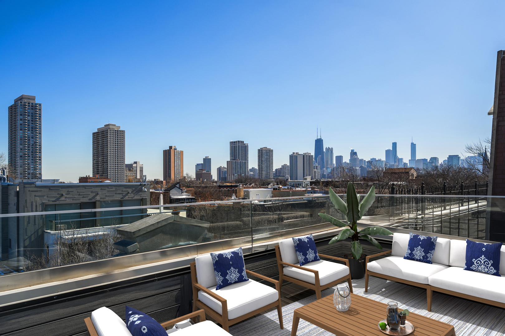 Photos of 2054 N Mohawk St Chicago IL 60614