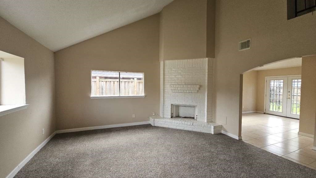 Photos of 8715 Valley Ledge Dr Houston TX 77078