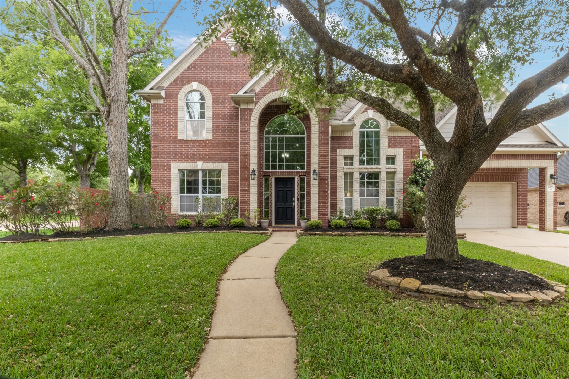 Photos of 8522 Mill Dale Ct Sugar Land TX 77479