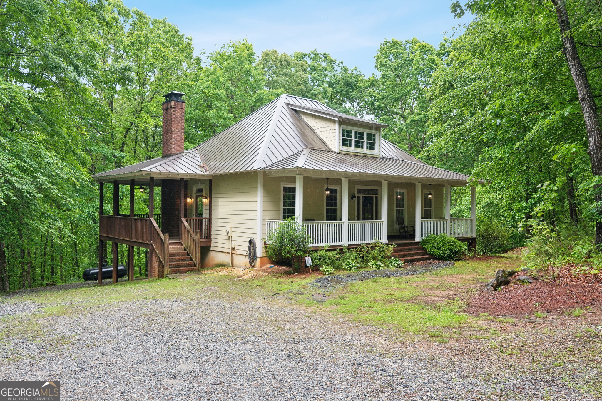 Photos of 238 Sunrise Trl Dahlonega GA 30533