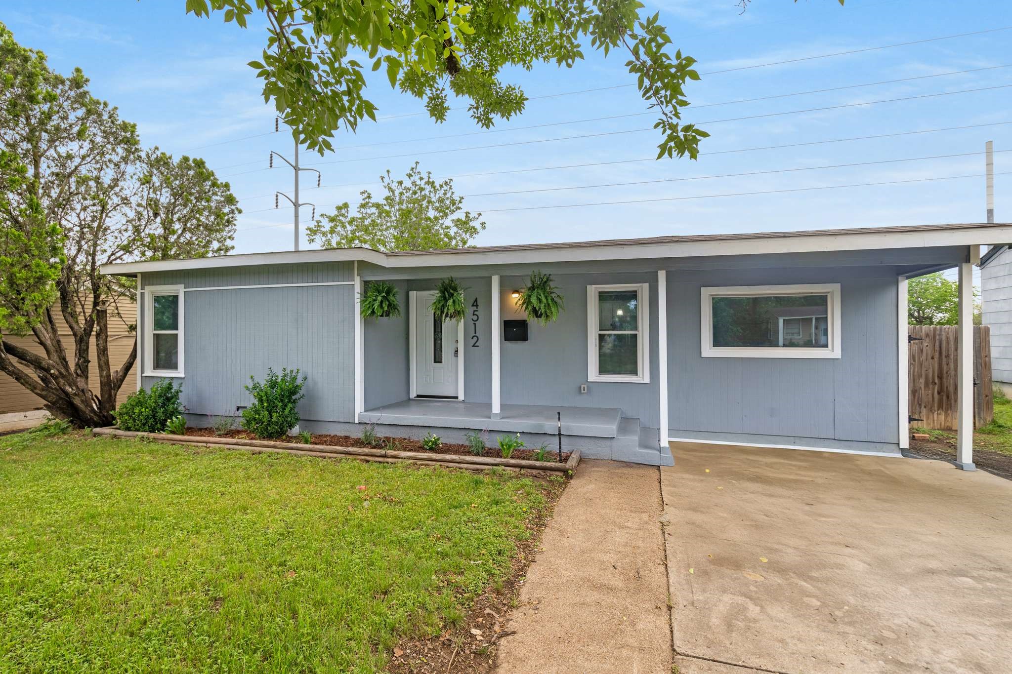 Photos of 4512 Wabash Ave Fort Worth TX 76133