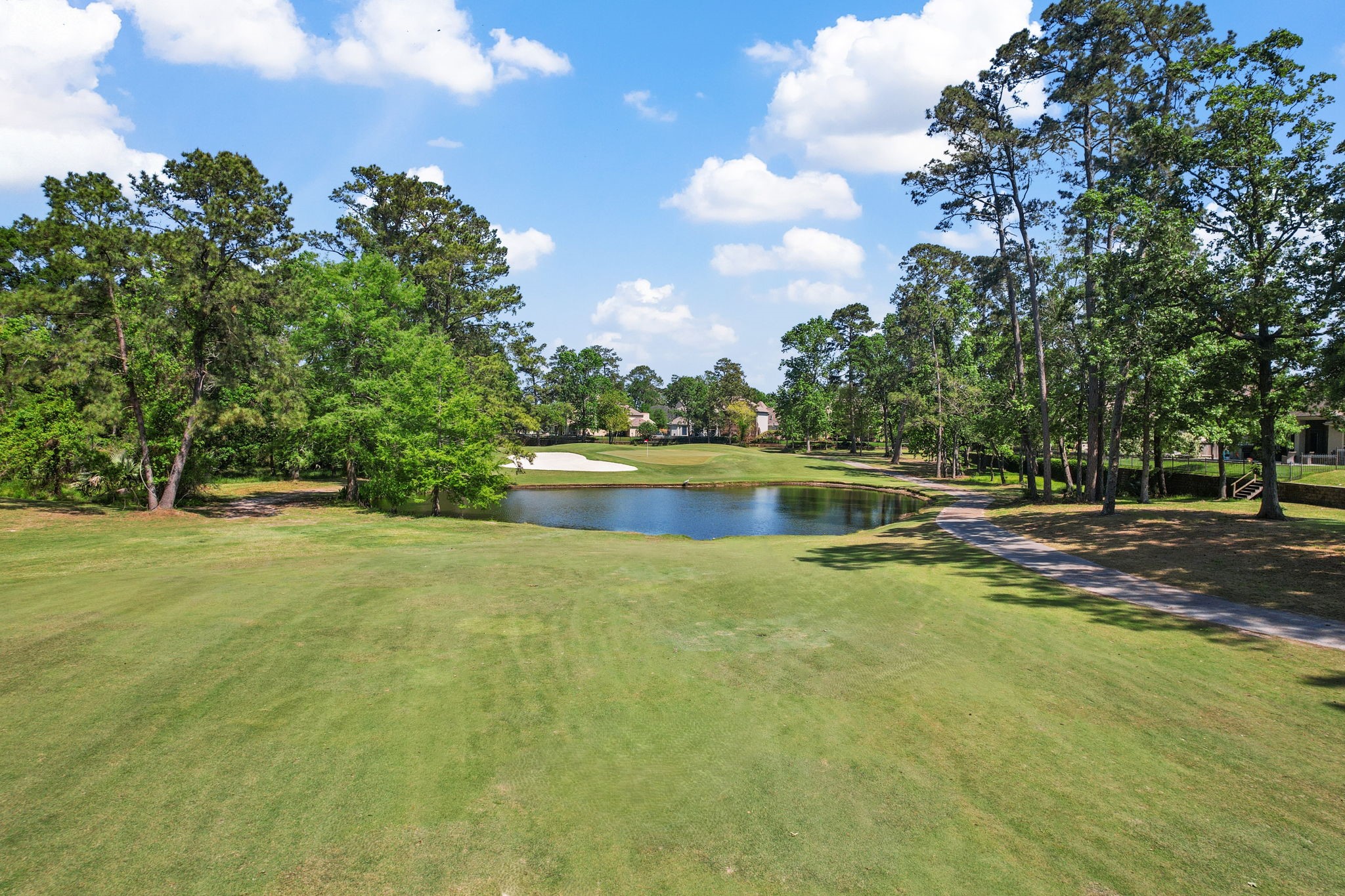 Photos of 3303 N Cotswold Manor Dr Kingwood TX 77339