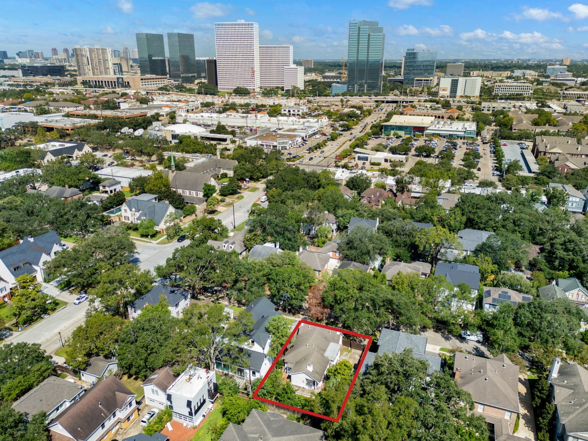 Photos of 3117 Albans Rd Houston TX 77005