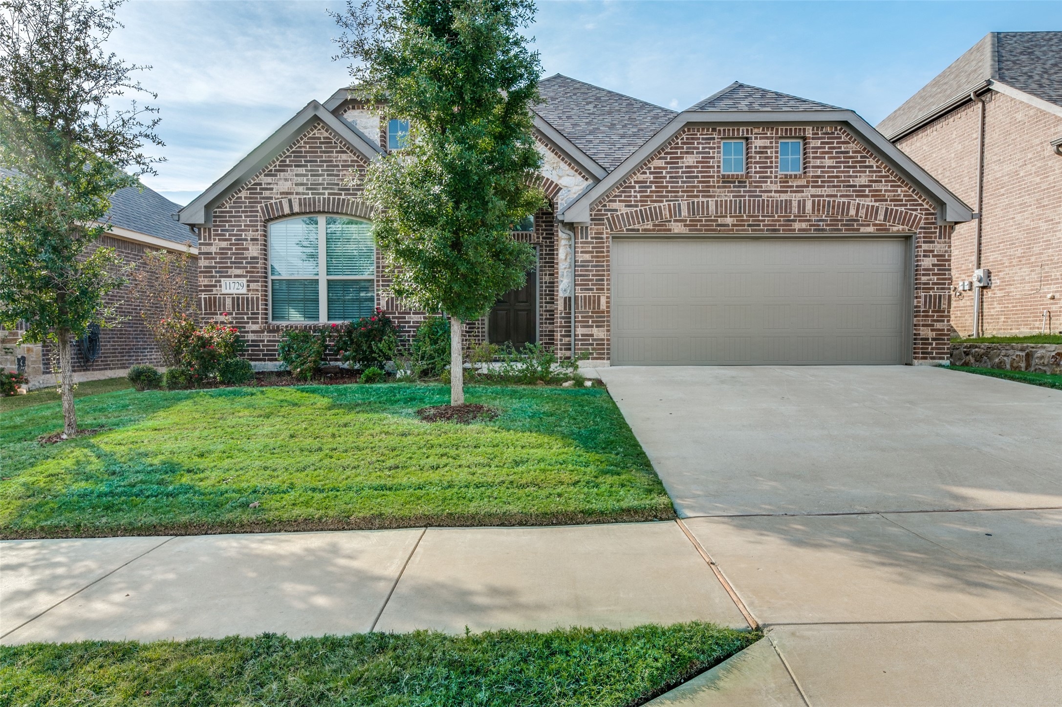 Photos of 11729 Wax Myrtle Trl Fort Worth TX 76108
