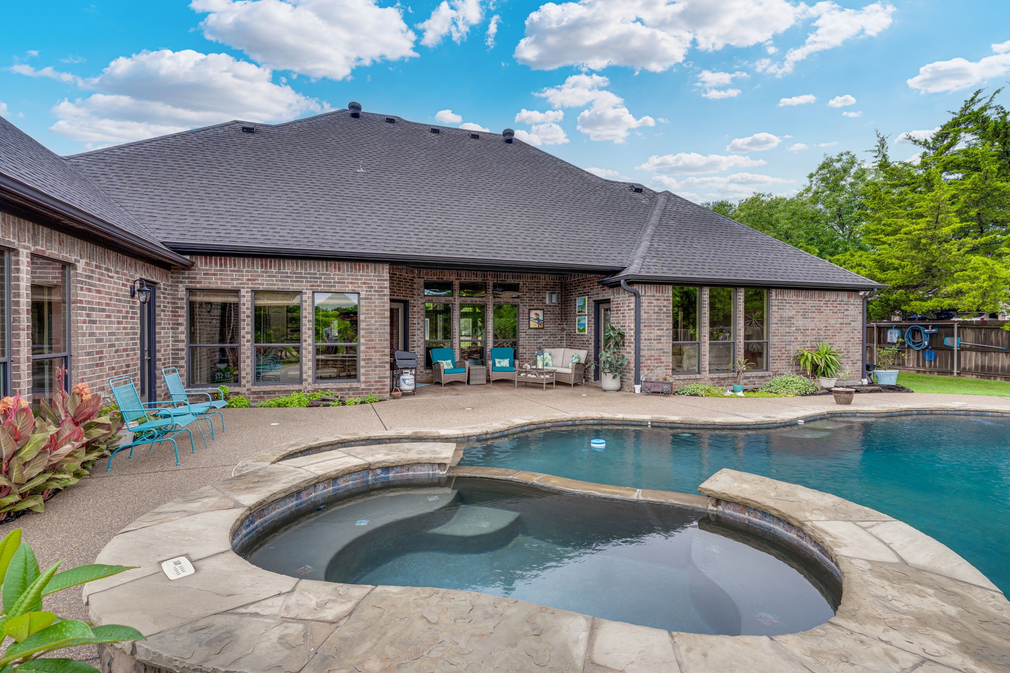 Photos of 3231 McCarver Ct Midlothian TX 76065