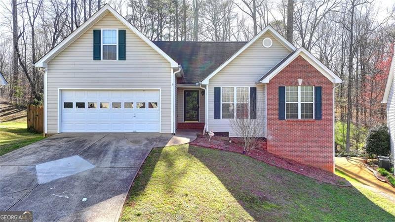 Photos of 4960 Markim Forest Ln Sugar Hill GA 30518
