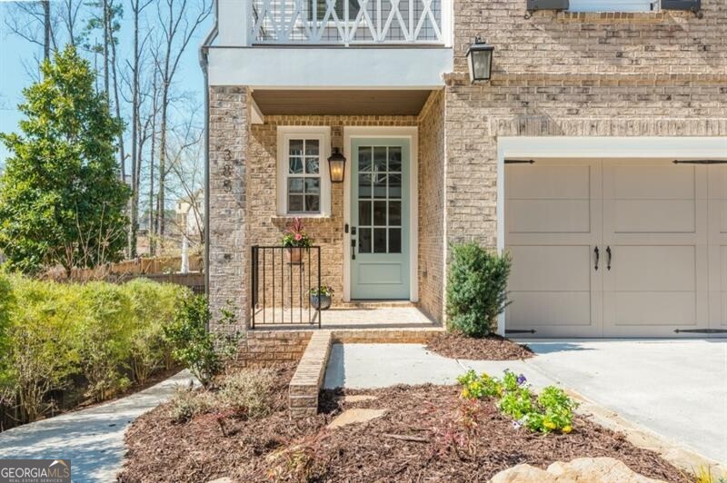 Photos of 385 Rowes Cir Alpharetta GA 30009