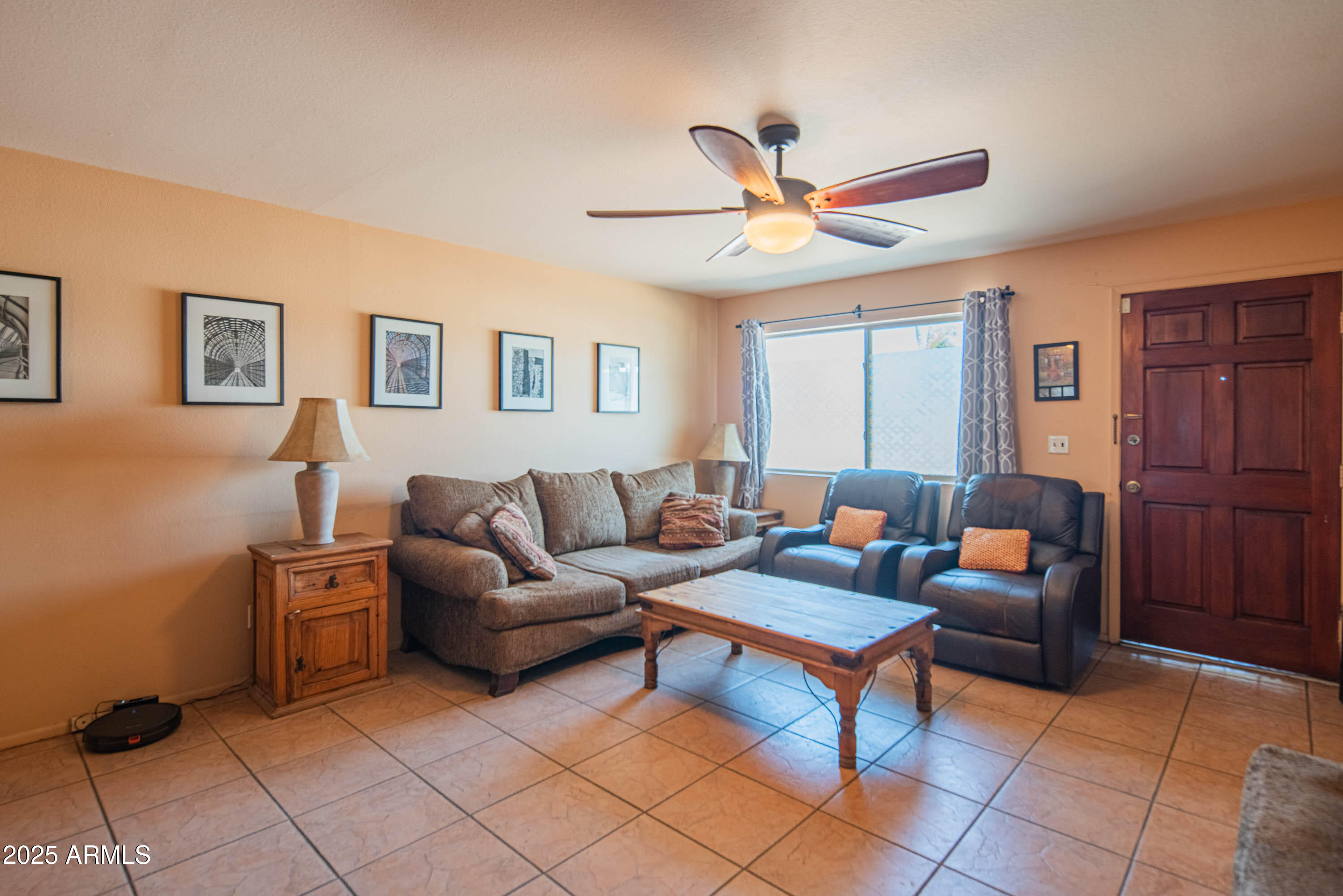 Photos of 2534 N Mitchell St Phoenix AZ 85006