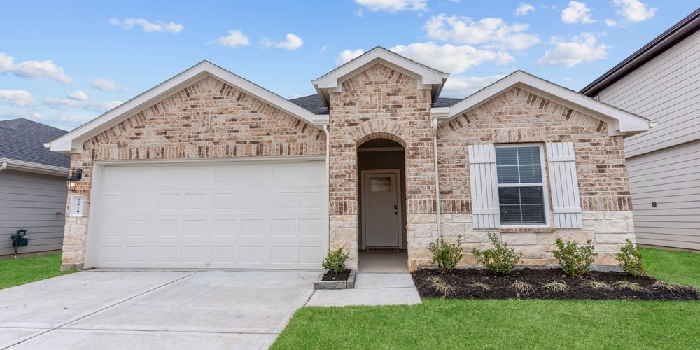 Photos of 1302 Windom Court Way Fresno TX 77545