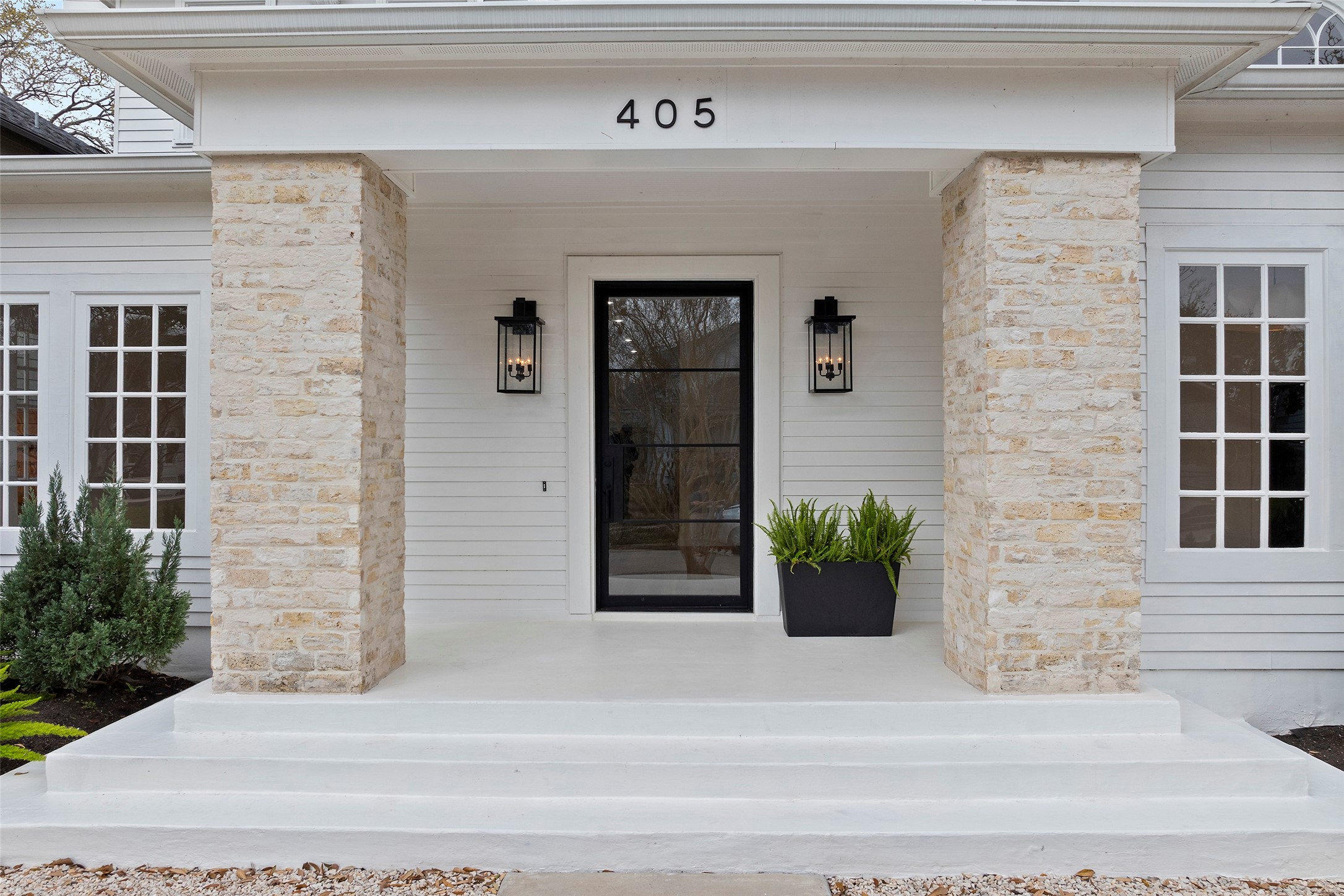 Photos of 405 Cordell St Houston TX 77009