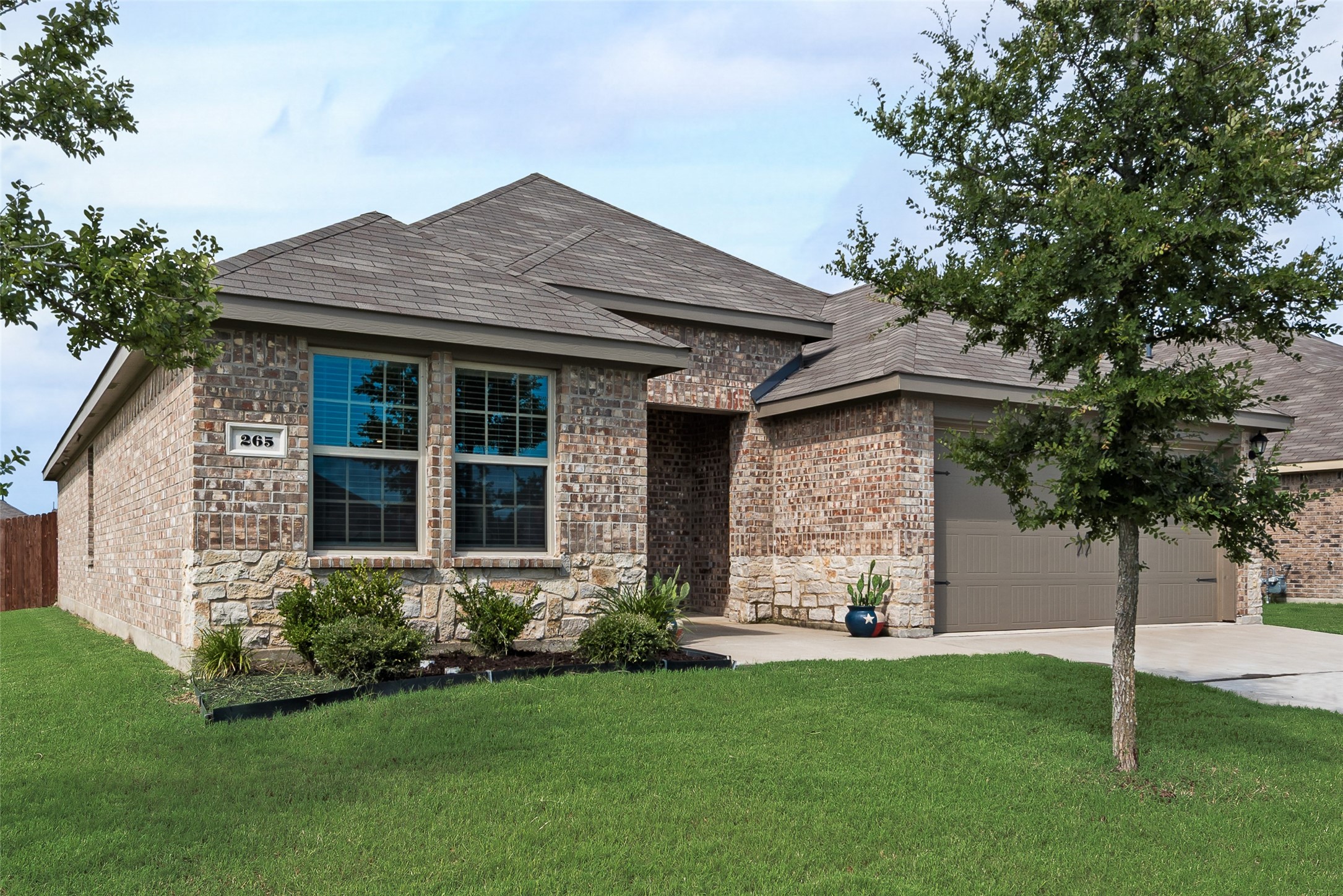 Photos of 265 Atlas Dr Waxahachie TX 75165