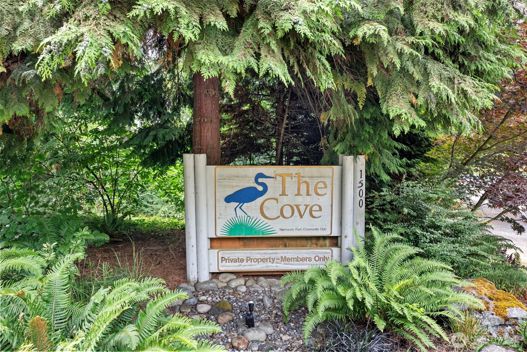 Photos of 19439 1st Ave S Apt F2 Normandy Park WA 98148