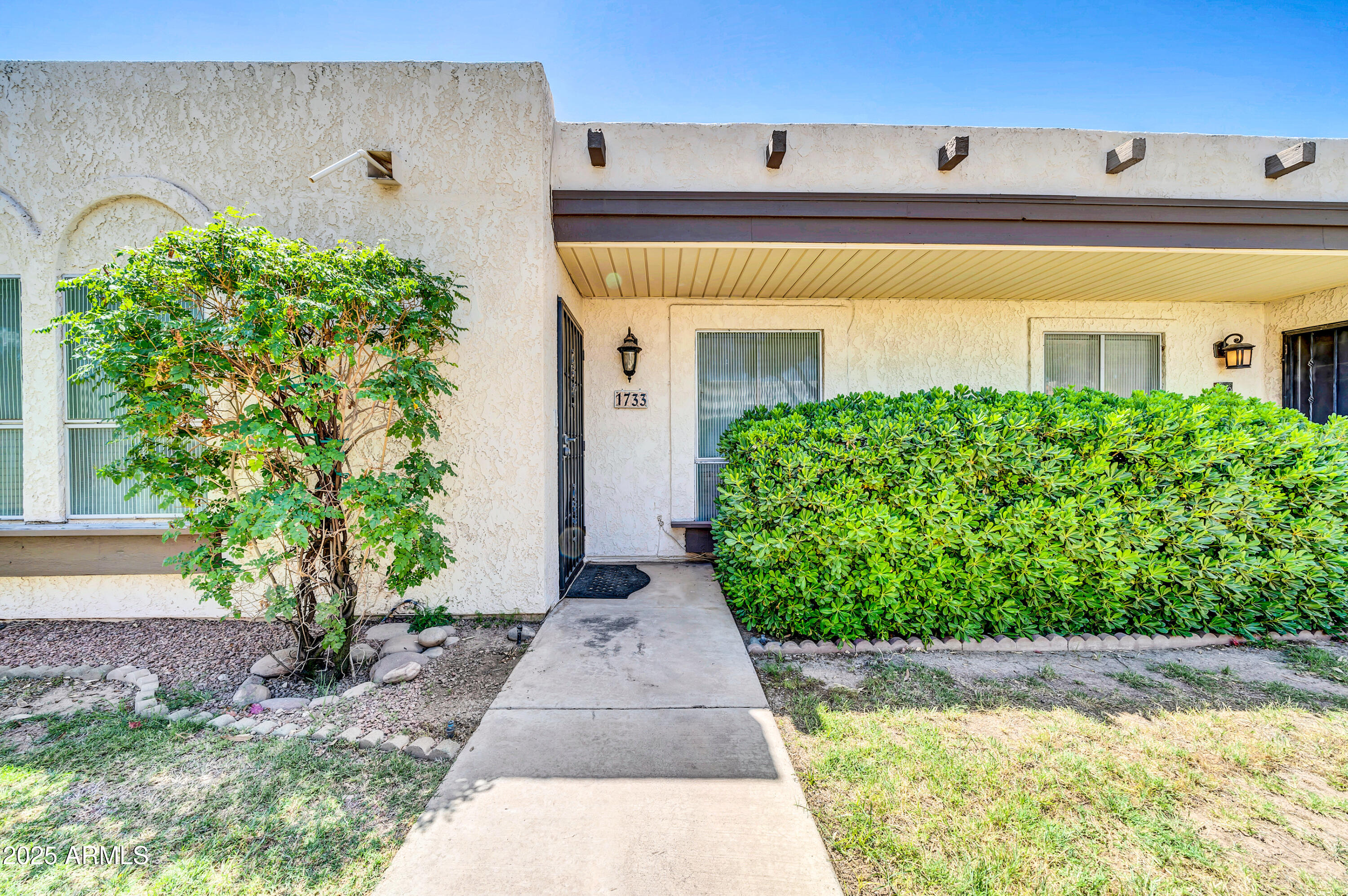 Photos of 1733 N Miller Rd Scottsdale AZ 85257