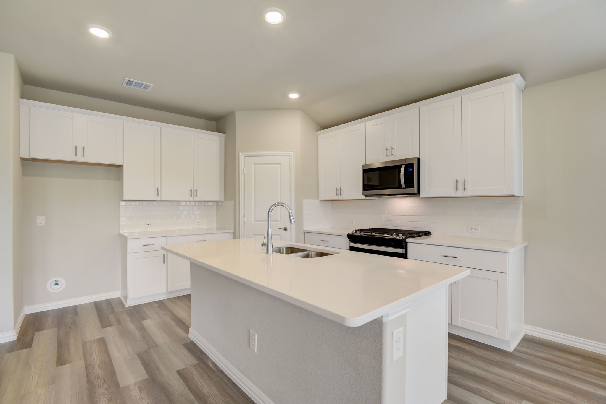 Photos of 416 Stagg St McKinney TX 75069