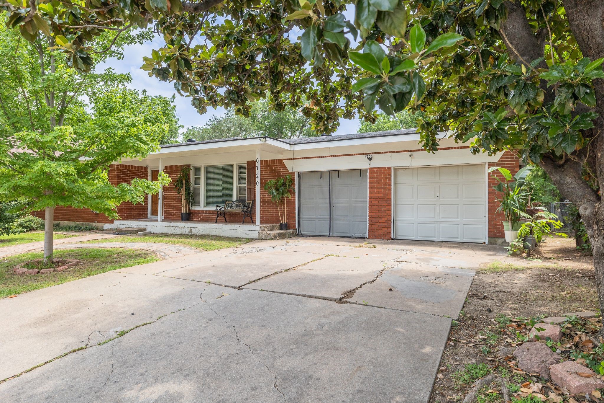 Photos of 6720 Davidson St Richland Hills TX 76118