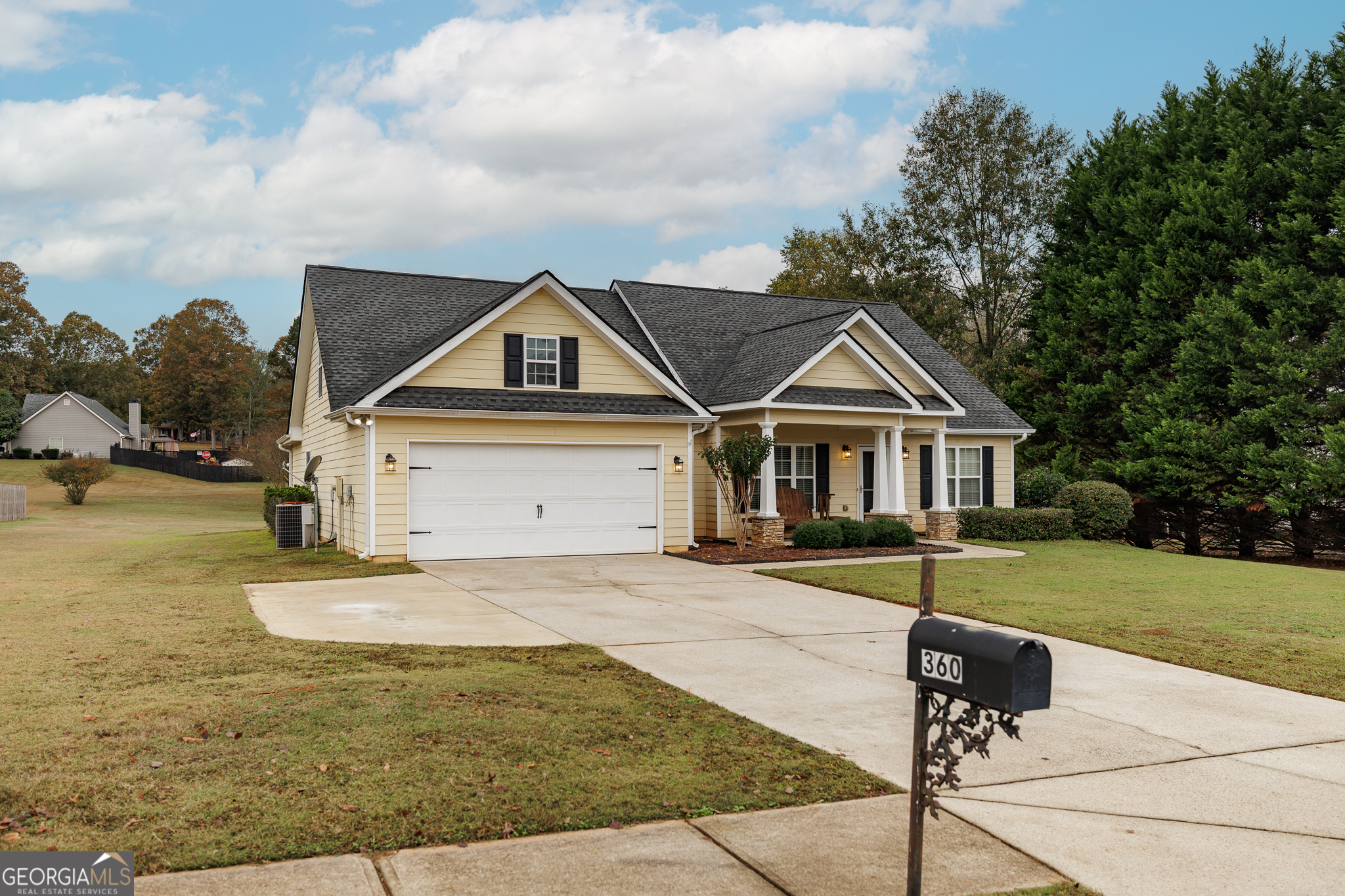 Photos of 360 Finch Way Jefferson GA 30549