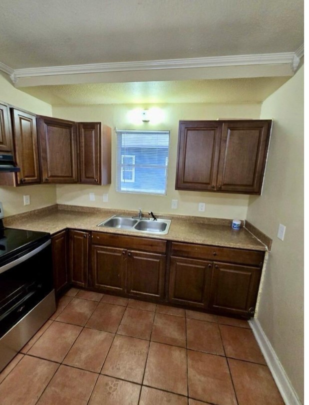 Photos of 212 W Brown St Cleburne TX 76033