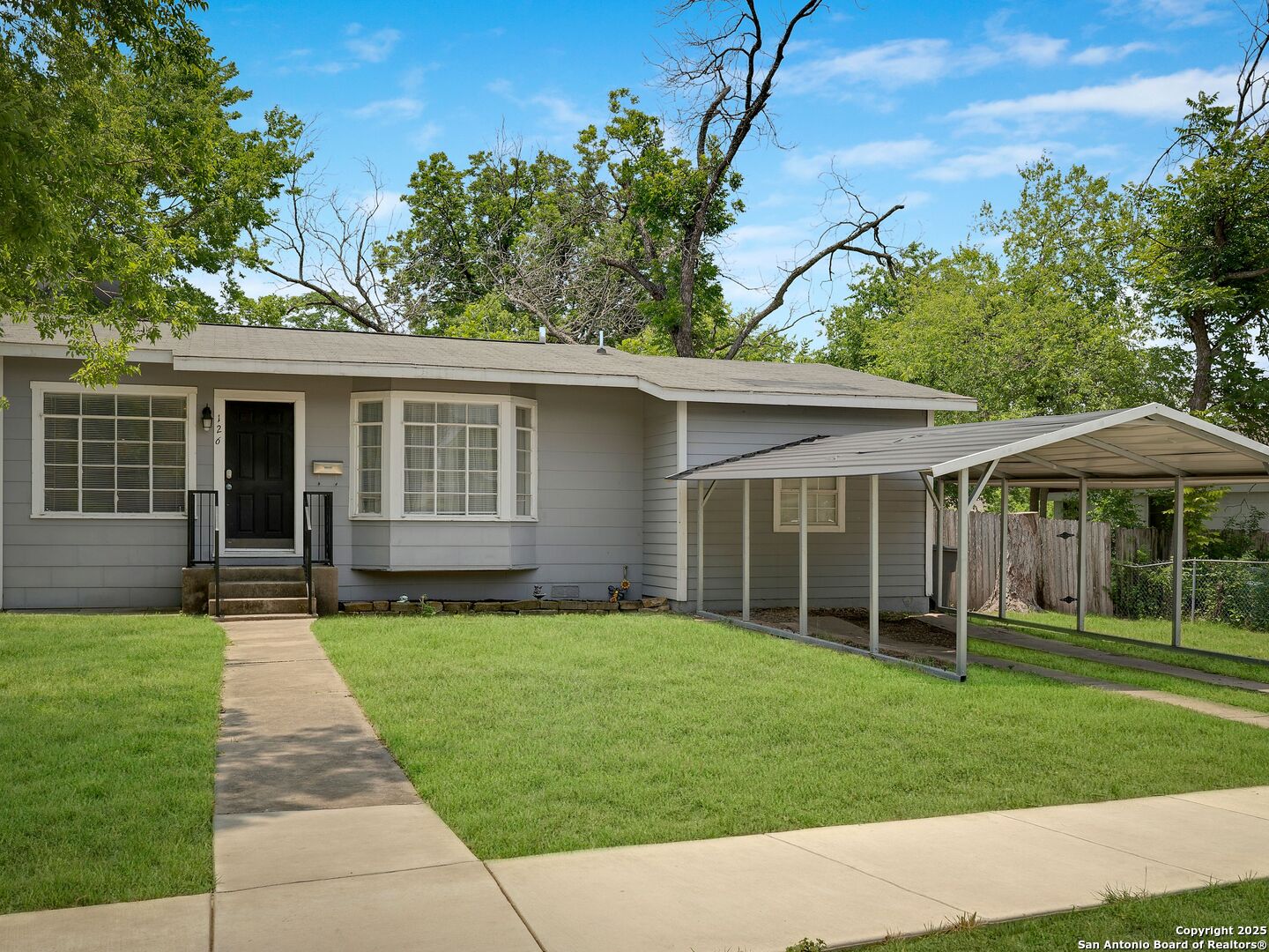 Photos of 126 Arnold San Antonio TX 78213