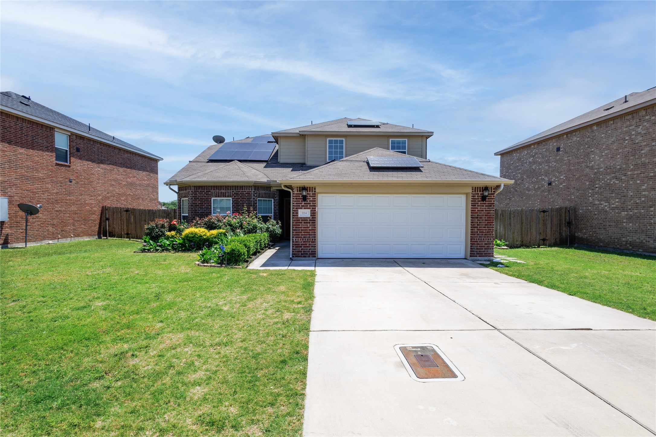 Photos of 1114 Bogart Cir Duncanville TX 75137