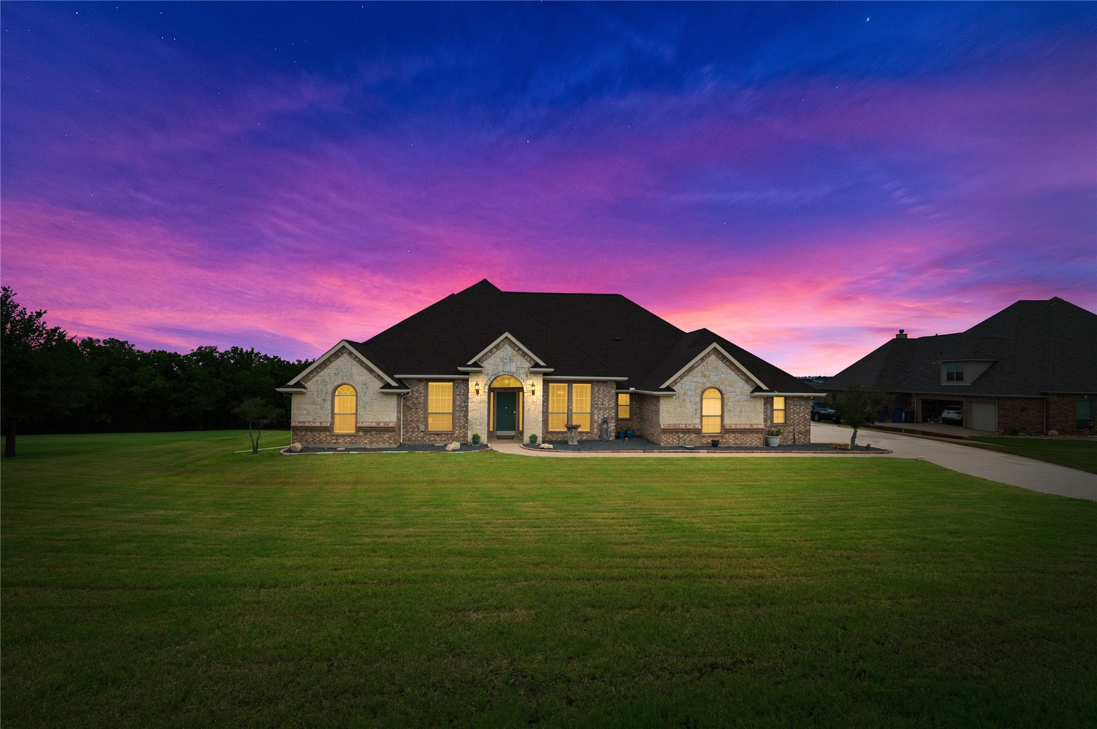 Photos of 3217 S Bay Breeze Ln Fort Worth TX 76179