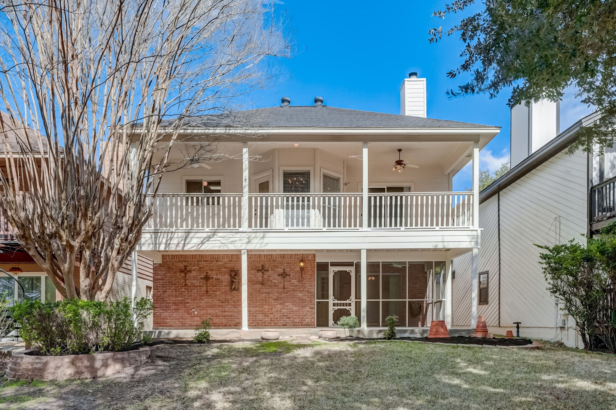 Photos of 172 April Cv Montgomery TX 77356