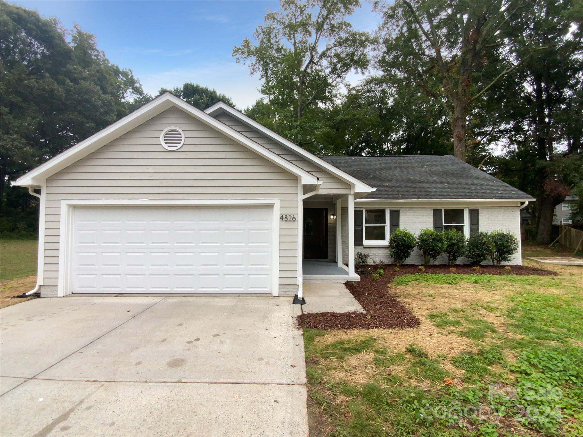 Photos of 4826 Carnbrook Pl Charlotte NC 28212