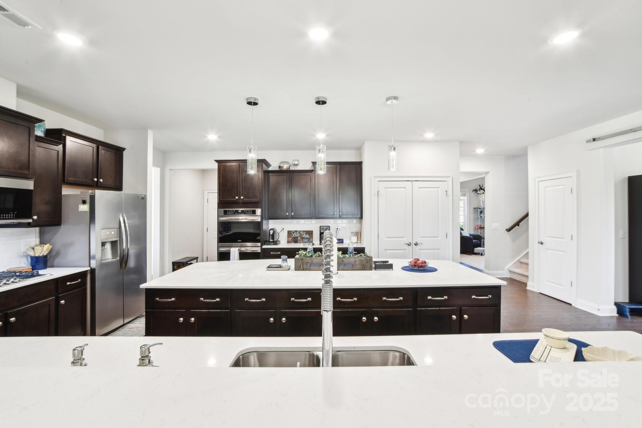 Photos of 1300 Dali Blvd Mount Holly NC 28120