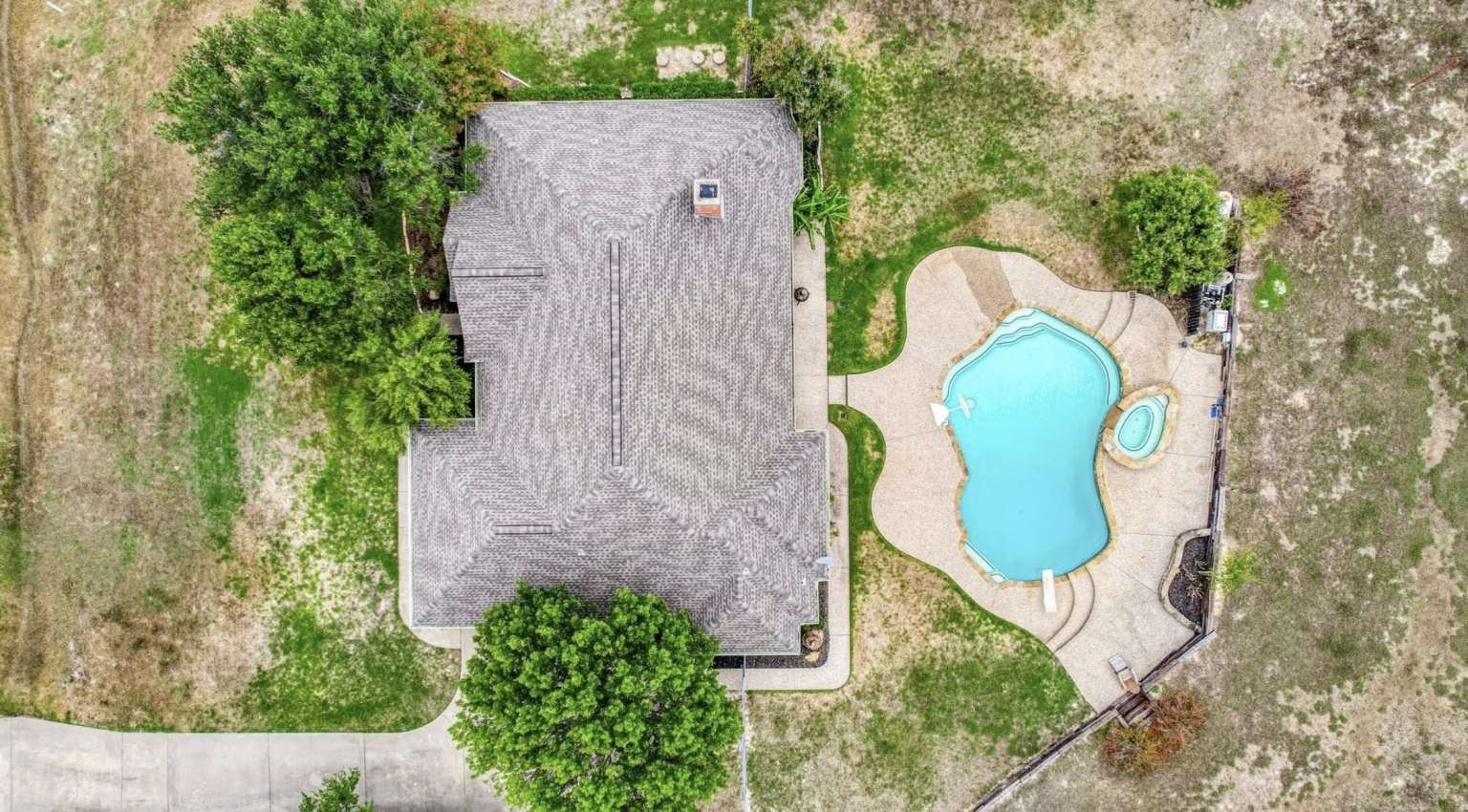 Photos of 924 Trinity Ct Willow Park TX 76087