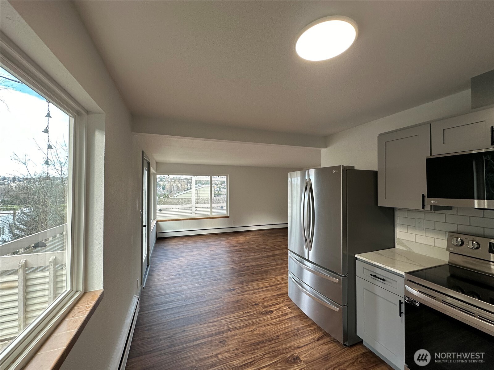 Photos of 2601 14th Ave W Seattle WA 98119