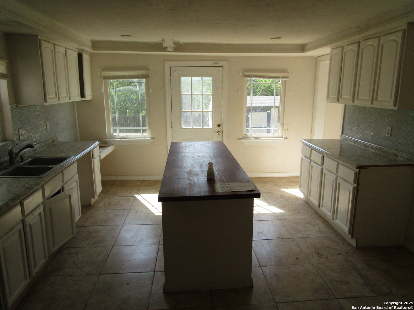 Photos of 3403 Bob Billa St San Antonio TX 78223