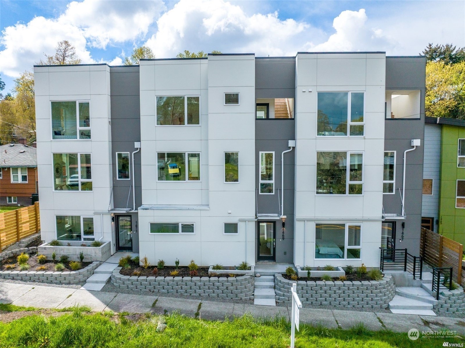 Photos of 1467 S Columbian Way Seattle WA 98144