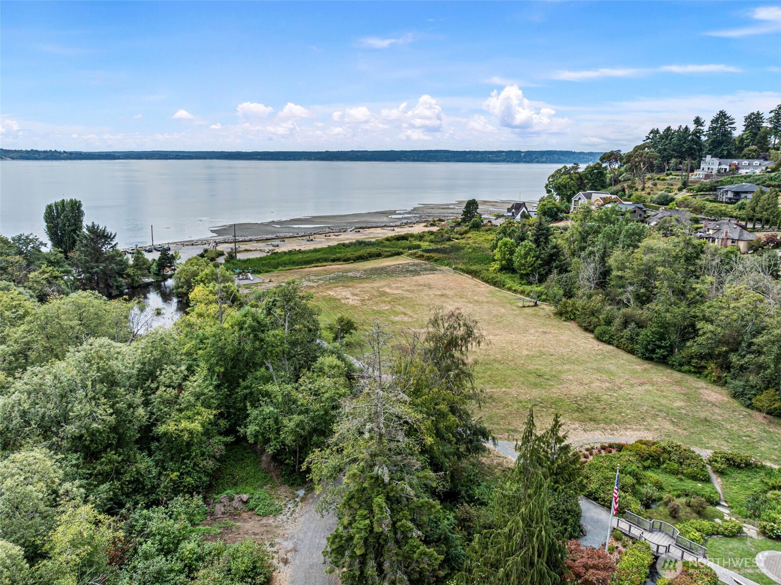 Photos of 19439 1st Ave S Apt F2 Normandy Park WA 98148
