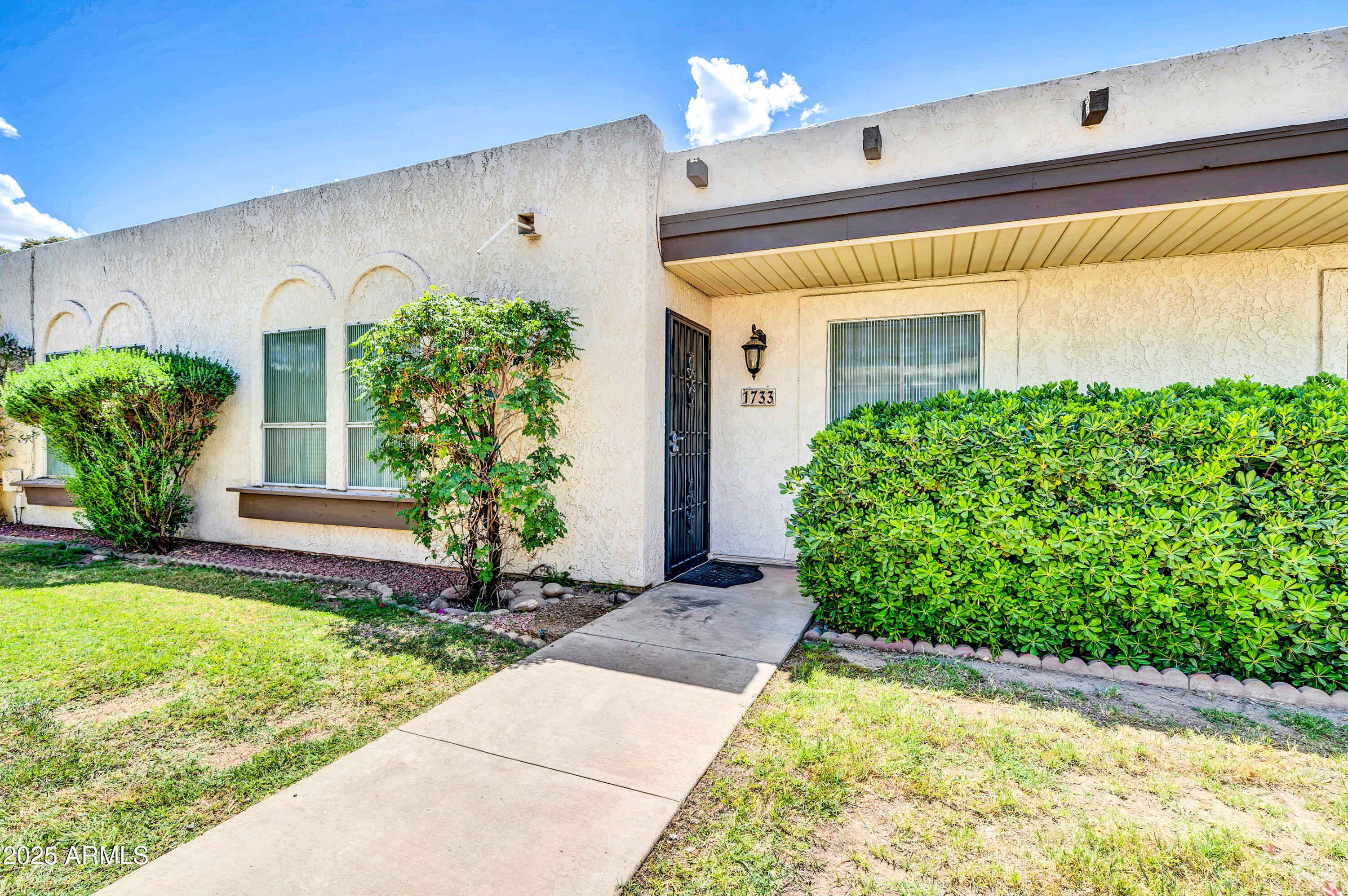 Photos of 1733 N Miller Rd Scottsdale AZ 85257