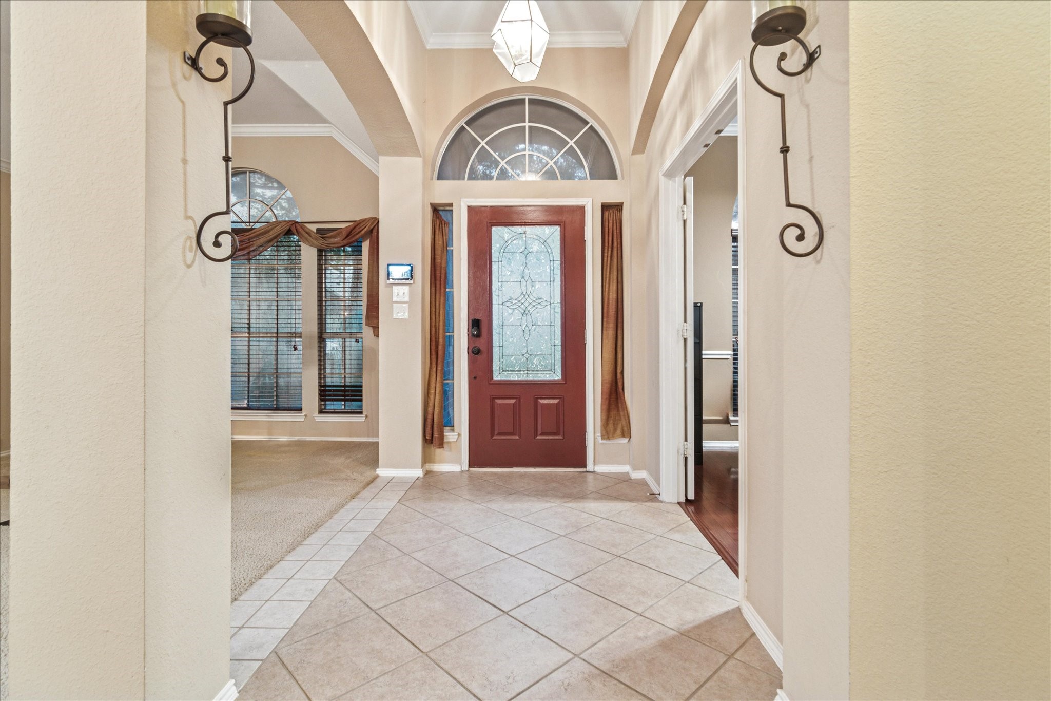 Photos of 621 Candle Meadow Blvd Desoto TX 75115