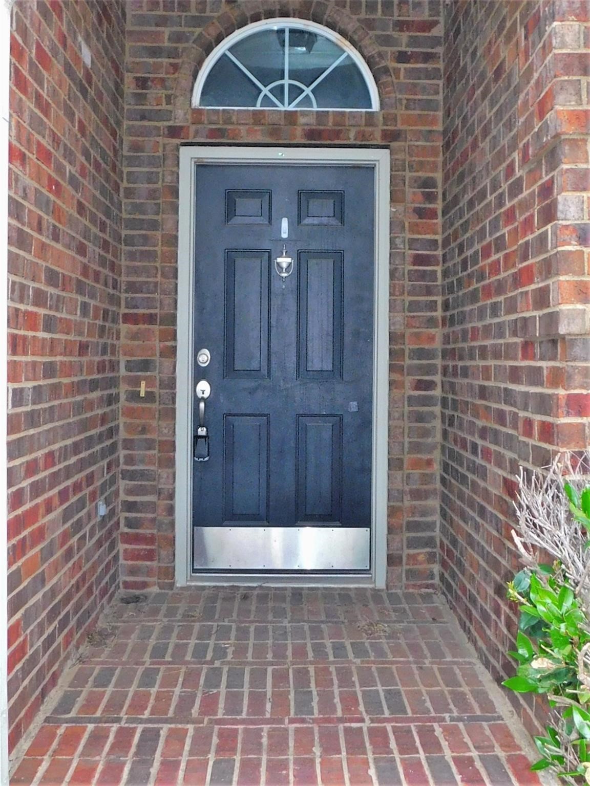 Photos of 6912 Alderbrook Dr Denton TX 76210