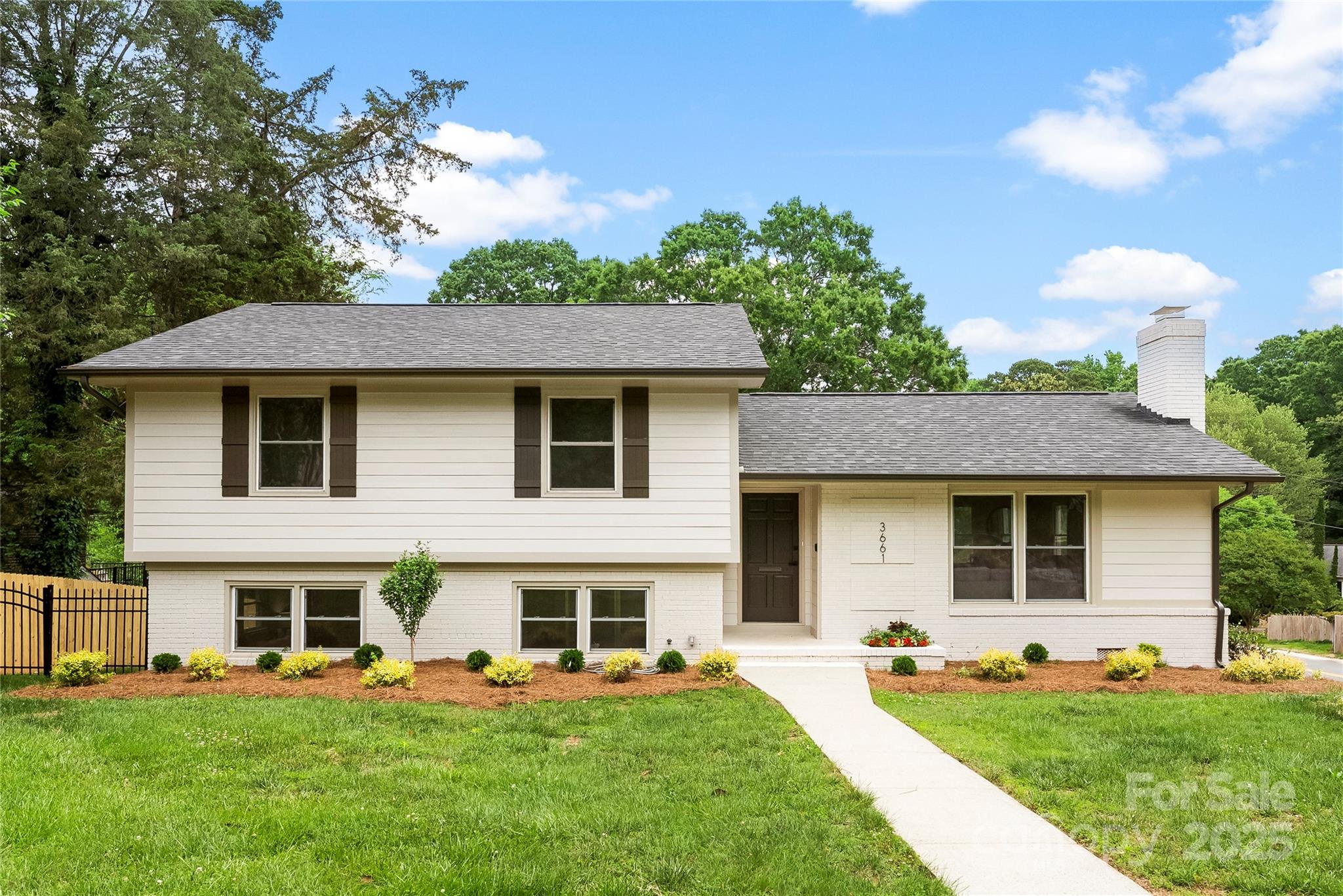 Photos of 3661 Annlin Ave Charlotte NC 28209