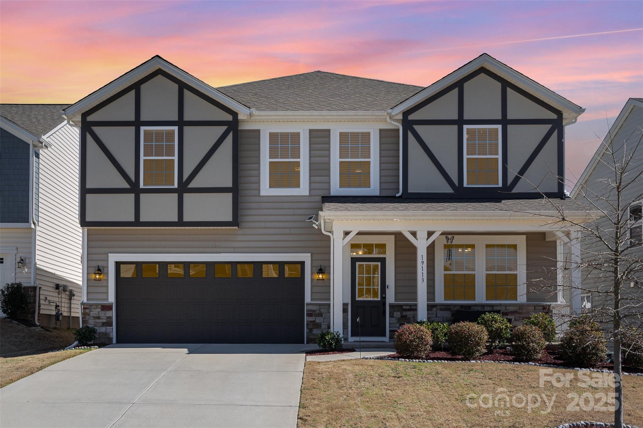 Photos of 19113 Hawk Haven Ln Charlotte NC 28278