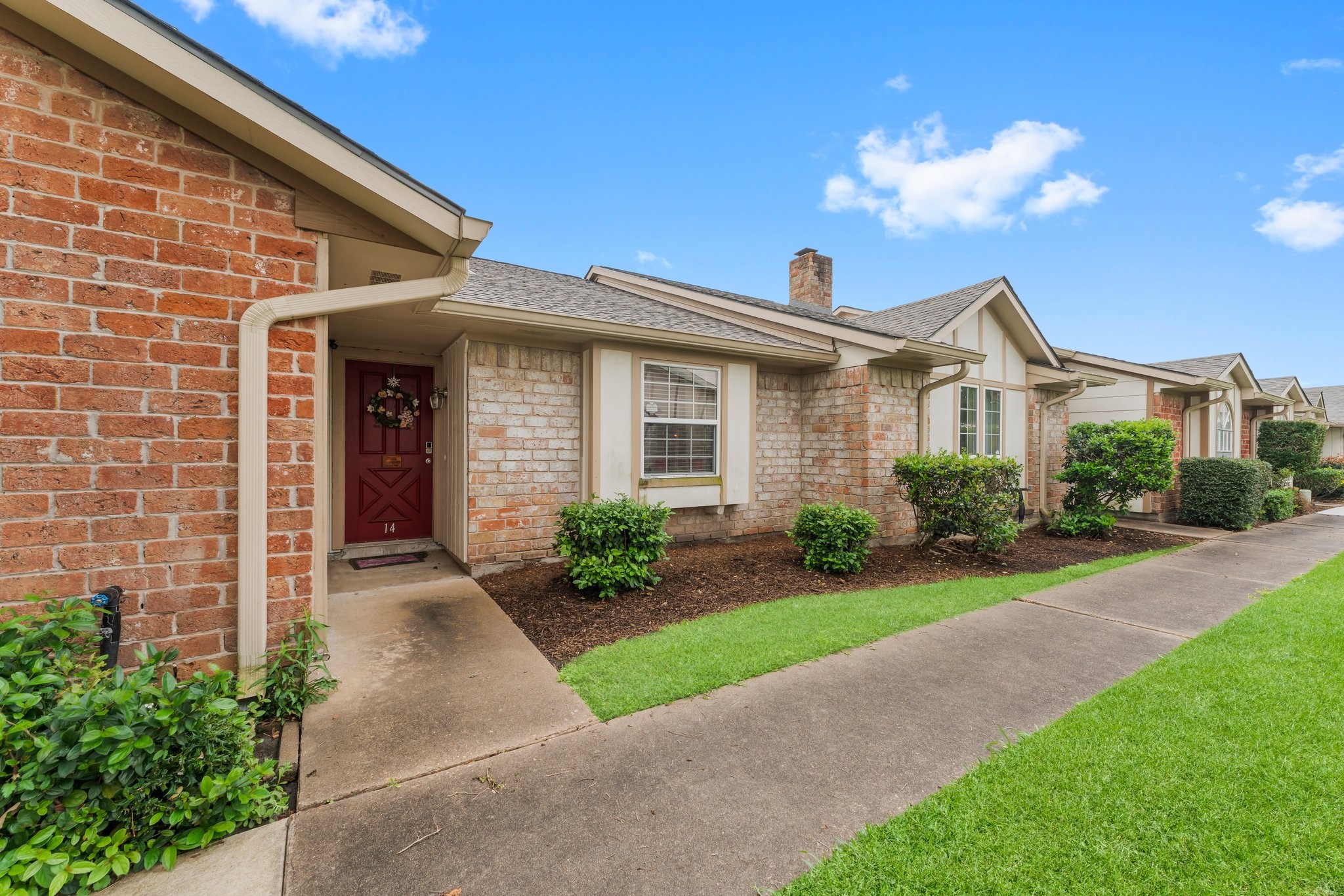 Photos of 14 Windsor Ct Missouri City TX 77459