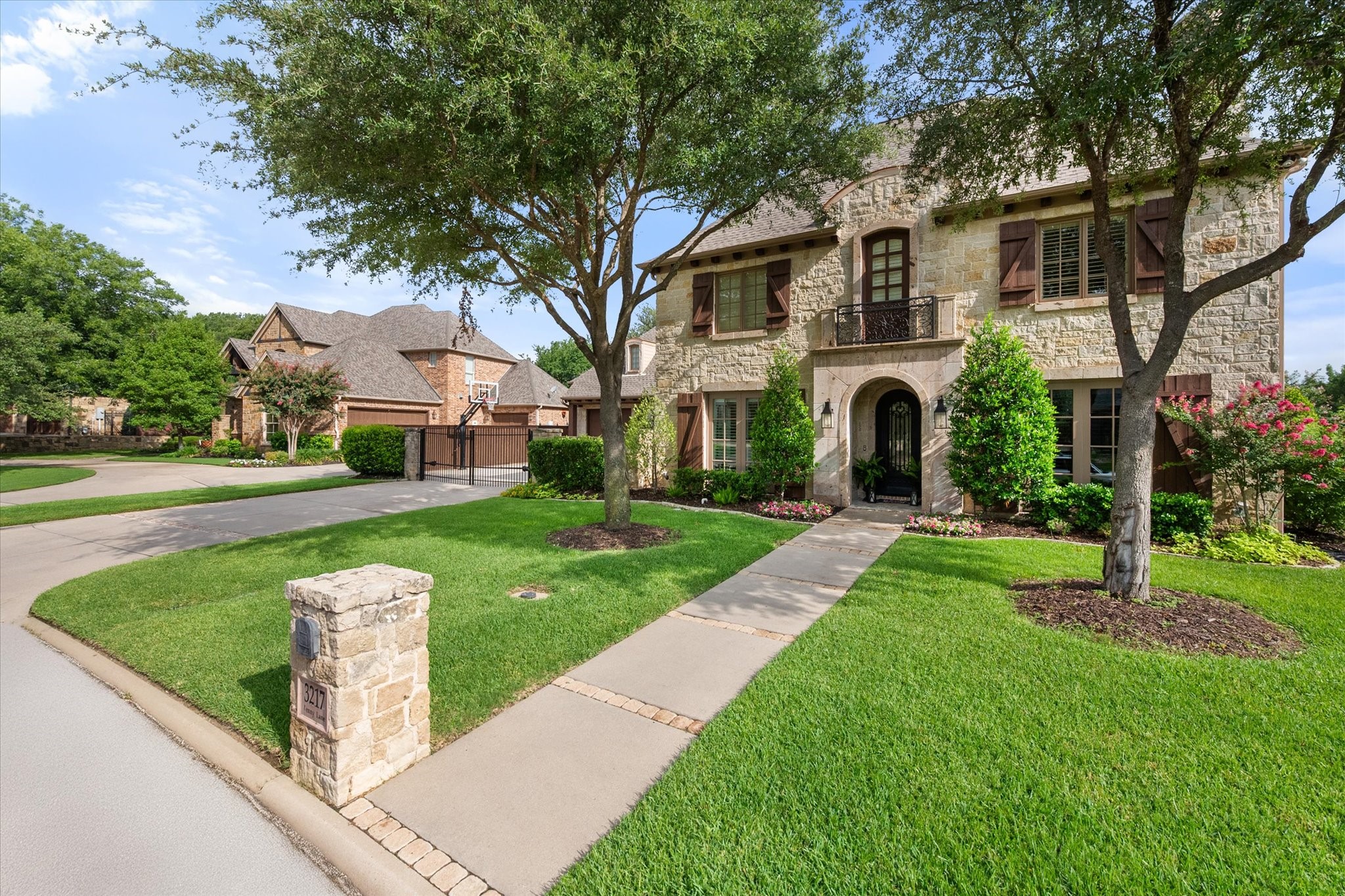 Photos of 3217 Penny Ln Mansfield TX 76063