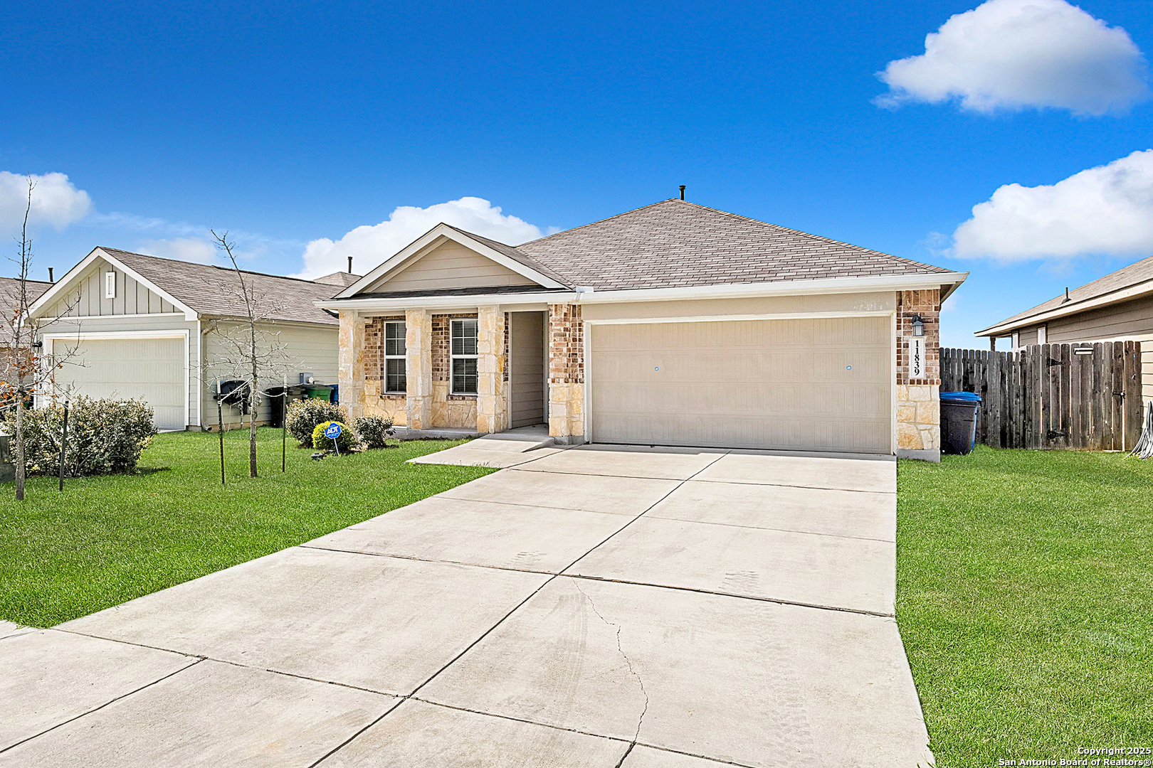 Photos of 11839 Pelican Pass San Antonio TX 78221