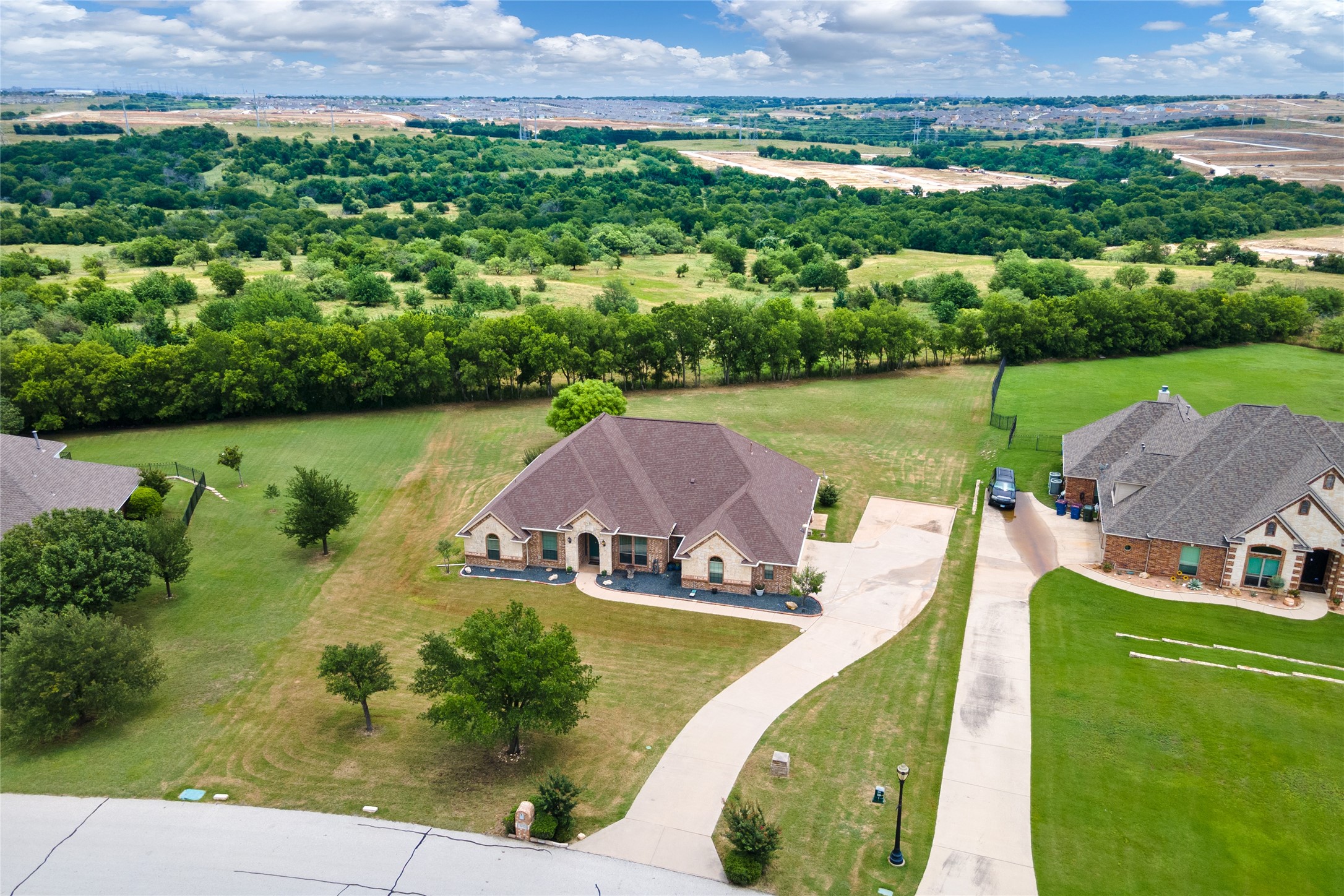 Photos of 3217 S Bay Breeze Ln Fort Worth TX 76179
